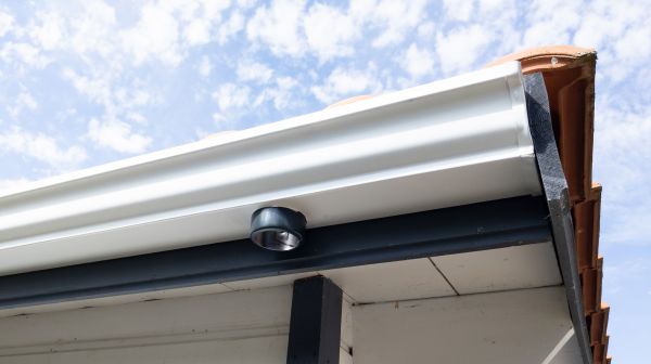 Cost of Seamless Gutters Installation in Eden Prairie