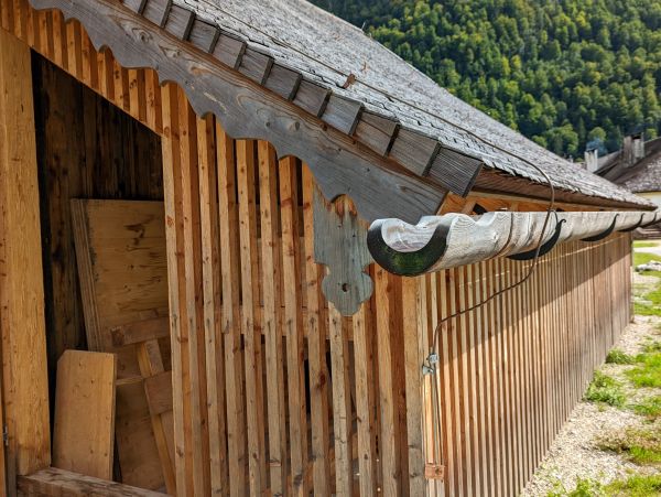 Cost of Wood Gutter Repair in Eden Prairie
